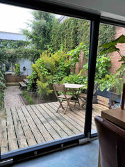 Charming and newly renovated house, on walking distance to the city centre of Gh Ghent, Belgium Charming house with 2 bedrooms and city garden Entire townhouse vacation rental 670206035402027062