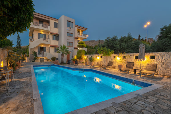 Layout : Bedroom,sitting area,kitchen, bathroom, extra sitting area on the loft. Heraklion, Greece Nancy Chara Apartments - One Bedroom Apartment B Entire rental unit vacation rental 16793300