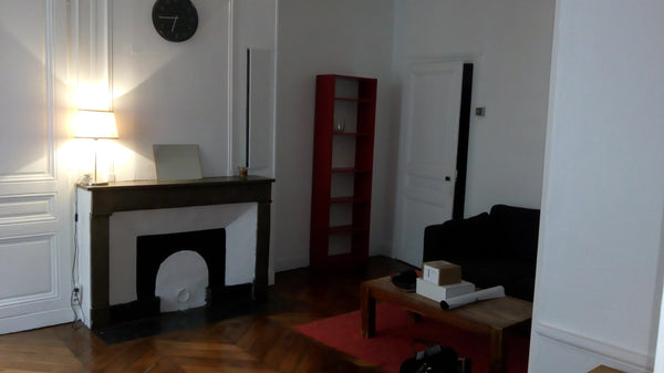 Appartement de 50m carré situé en centre ville.<br />Placé au plein coeur de la  Lagraulière, France au coeur de la presqu'ile Entire rental unit vacation rental 27386092