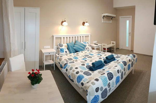 This cozy apartment is in the great location just behind the FLORENC metro/bus m Prague, Czechia Perfectly situated CHARMING apartment Entire rental unit vacation rental 16203337