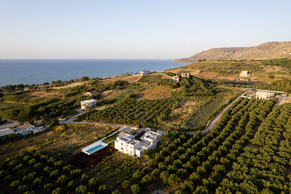 Yasemi deluxe apartment located in the village Episkopi: 15 km outside of Rethim Crete Region, Greece Deluxe Lodge Yasemi - Olive Groves/ Garden view Room in aparthotel vacation rental 22057811