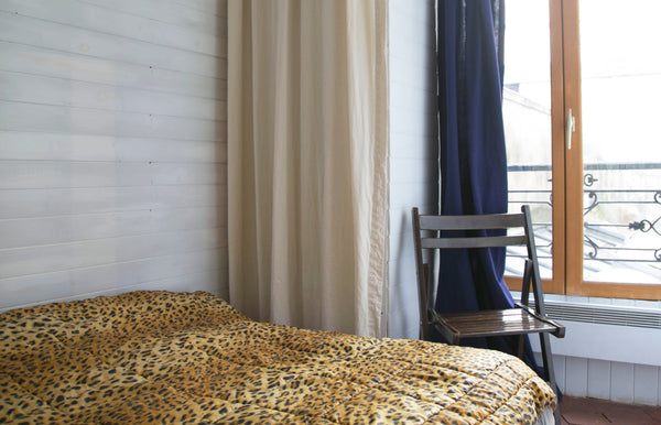 The flat looks like a cute little beach bungalow, with white and turquoise woode Paris, France Cosy wooden appartement in Nation Entire rental unit vacation rental 7268645