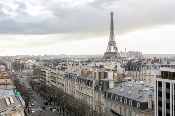Gorgeous Penthouse with the most amazing 360° view of Paris just a 3min walk awa London, United Kingdom THE BEST VIEW OF PARIS!!! 360° View Penthouse 8eme Entire rental unit vacation rental 20174468