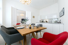 Neues, sehr qualitativ hochwertig renoviertes Appartement  in zentraler Lage.<br Vienna, Austria Luxury Living - Centrally Located Entire rental unit vacation rental 24488662