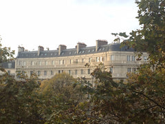 Superb large 2 P close to the Champs Elysees district which can accommodate 2 ad Paris, France Ideal luxurious location 2P 65m² Arc de Triomphe Entire rental unit vacation rental 21834117