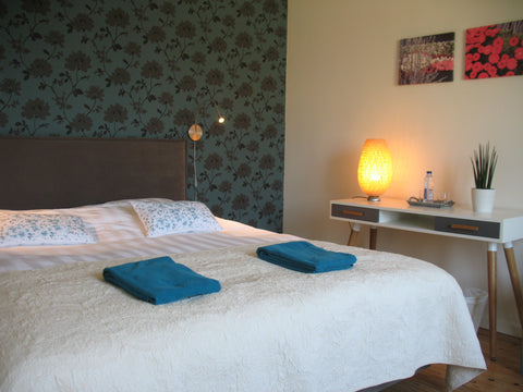 A bright, comfortable room from 2 up to 4 people situated at 50m from the beauti Ghent, Belgium Bright spacious room for 2 to 4 persons @Ghent Private room in home vacation rental 11538310