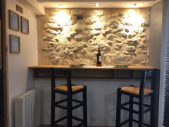 Le protocole Covid19 est respecté. Ce logement de 80m2 dispose d'une entrée priv Bordeaux, France Duplex au calme du cœur historique de Bordeaux Entire rental unit vacation rental 26466038