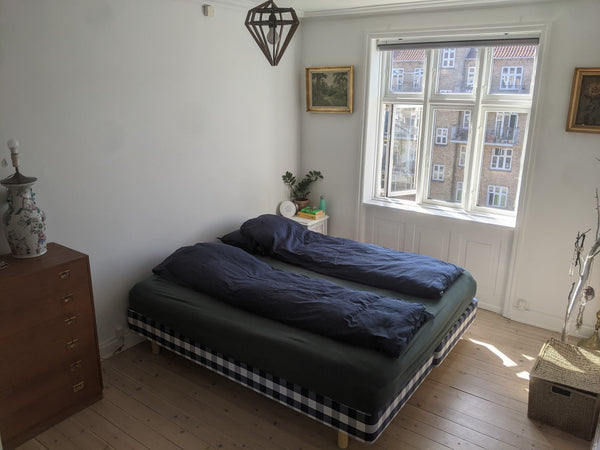 Live in the nice and upcoming Northwest quarter. 500 m from the Metro/train stat Copenhagen, Denmark Nice apartment in the cosy bird quarter Entire condo vacation rental 654164539042206240
