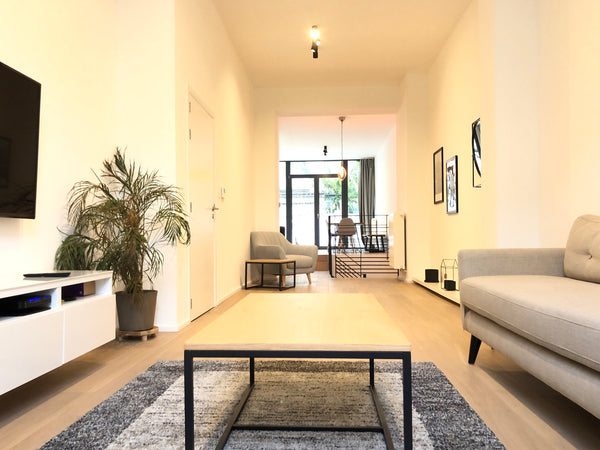 Good location in Brussels !!<br /><br />Lots of restaurants, bars, supermarket i Brussels, Belgium Design & luxury 6P brand new duplex 120m2 Brussels Entire rental unit vacation rental 41474996
