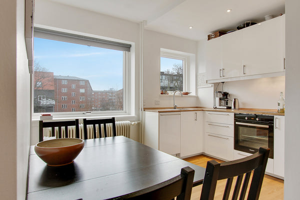 Bright, cozy and recently refurbished apartment close to the metro station (2 mi Copenhagen, Denmark Bright & cozy 2-room apartment close to everything Entire rental unit vacation rental 19525923