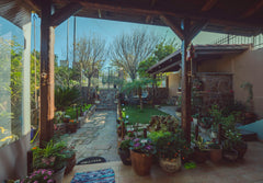 Enjoy your stay in a modern cottage house at Heraklion suburbs. You will be prov  Modern 2 Bedroom House with Beautiful Garden Entire rental unit vacation rental 42084237