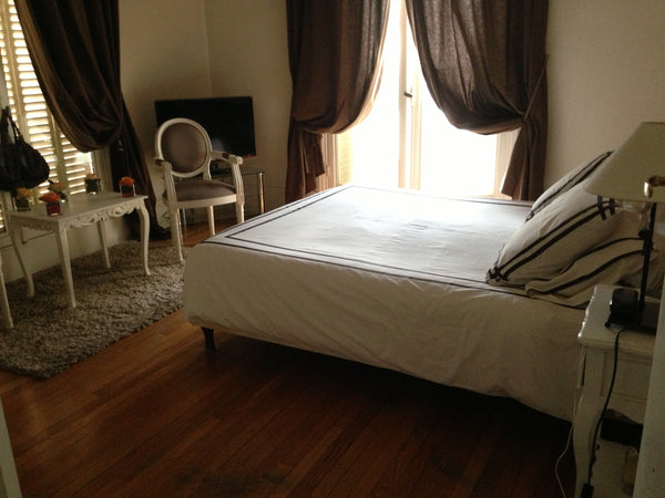 Appartement à 5 minutes à pieds du Trocadéro et de la Tour Eiffel. Très fonction Paris, France Bel appartement de 120 M2 à Passy Entire rental unit vacation rental 3206338