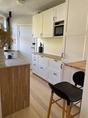 Nyd det simple liv i denne fredelige og centralt beliggende bolig. Der er en mas  Bright & renovated apartement in Frederiksberg Entire condo vacation rental 653620536545842886