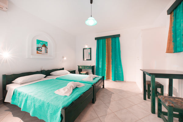 Casa di Angela is a family owned accommodation. It is located in Peteinaros, app  Casa di Angela Cycladic home vacation rental 34940983