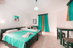 Casa di Angela is a family owned accommodation. It is located in Peteinaros, app  Casa di Angela Cycladic home vacation rental 34940983