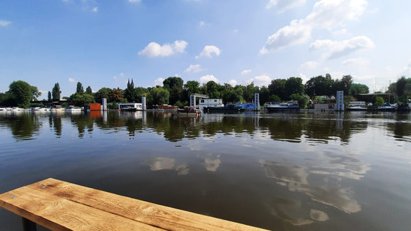 Enjoy this comfortable accommodation in a houseboat MAGDALENA with two terraces, Prague, Czechia ✭MAGDALENA✭New & Stylish Houseboat/town 10min walk Houseboat vacation rental 52068740