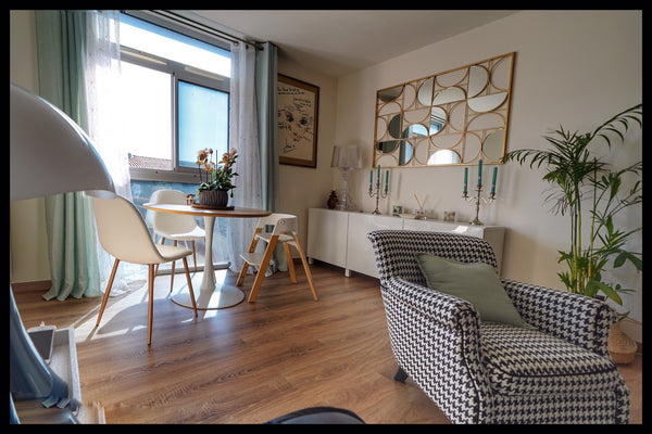 Bienvenue chez moi, bienvenue chez vous! <br />ici, dans le quartier intimiste d Bordeaux, France 70M2-L’APPART DES CHARTRONS - PARKING -CALME -WIFI Entire rental unit vacation rental 42704034
