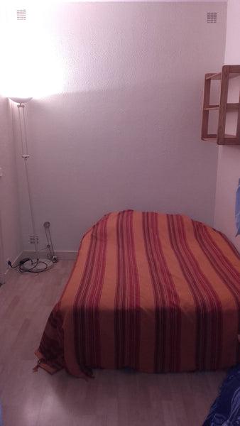 Dans un quartier très agréable, vivant. Entre la rue Mouffetard et le Panthéon.  Nastringues, France Studio, logement entier 5ème arrondissement Entire rental unit vacation rental 20273501