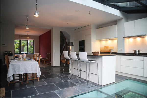 Two bedroom house with double beds. Each room (floor 1 and floor 2) has its own   Prestigious house near Forêt de Soignes Entire home vacation rental 40803320