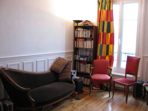 BEWARE : I CAN ONLY ACCEPT ONE PERSON<br /><br />6th floor. "Bourgeois" style (f Paris, France Big room 10 mn from centre Paris (Belleville) Private room in rental unit vacation rental 6925897