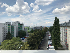 To rent is a 14 m2 room in a shared apartment. There is a lot of light in the af Vienna, Austria Lorystrasse room Private room in rental unit vacation rental 24792820