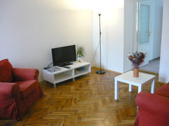 Mé ubytování je skvělé pro páry, sóloví cestovatelé, služební cesty a rodiny (s  Prague, Czechia Cosy apartment  in Prague KN2C Entire rental unit vacation rental 16078928
