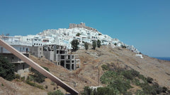 Twin budget roomin Chora Astypalaia, 1 minute walking from the windmills.<br /><  Twin Budget room in Chora of Astypalaia Private room in rental unit vacation rental 41834458