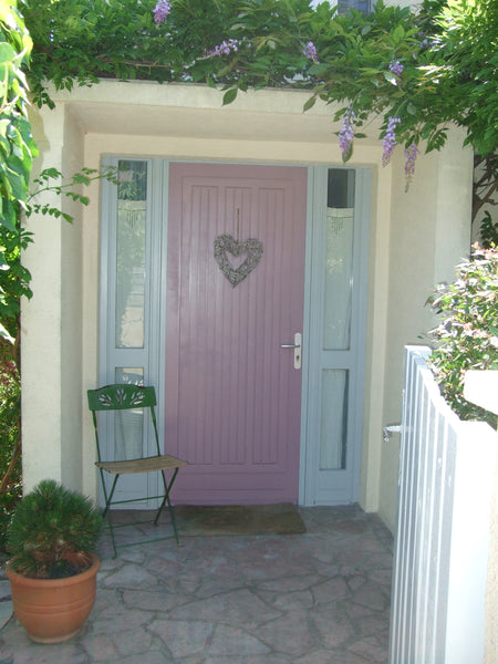 Maison située dans la localité verte de la CUB, à 2mn à pied d'un très grand par Gradignan, France Maison au grand calme proche de Bordeaux Entire home vacation rental 3475878