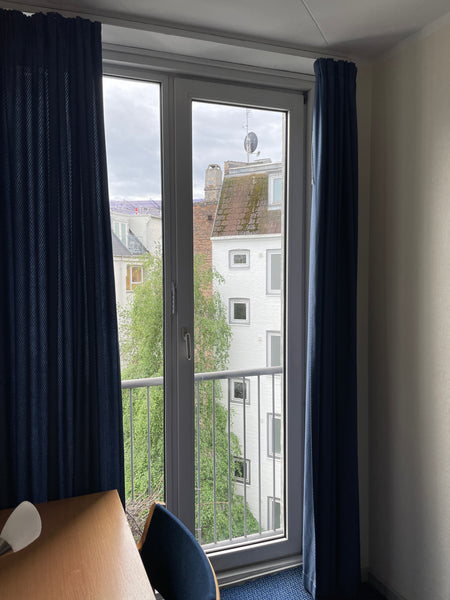 Everything you want to explore is right outside the door of this place.  Cheap hotel room with 2 separate beds. Room in hotel vacation rental 643826049526236478