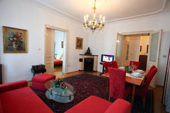 The two-bedroom apartment Roegergasse has 90 m2 , lift and suitable for accommod  Holiday Two Bedroom Apartment Roegergasse Entire rental unit vacation rental 613670153596230651
