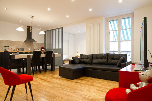 This spacious, quiet and light, 'artists studio' style apartment is perfect to d Paris, France Paris Canal Saint Martin 55m2 Entire rental unit vacation rental 4051170