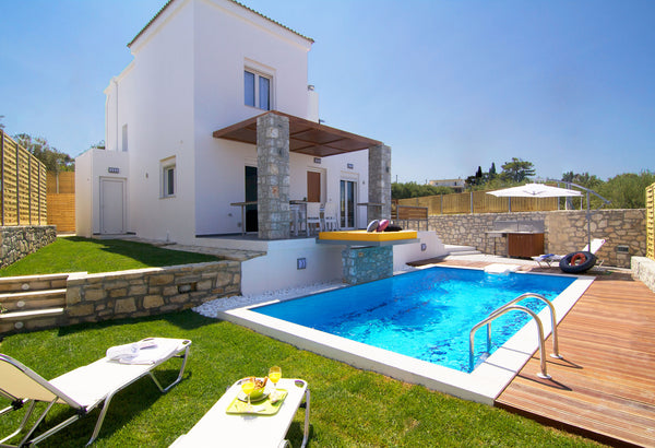 Neue Luxus-Villa Jahr, im traditionellen Dorf Loutra, 350 m² Land, neben Weinber  Villa Alexandra - Komfortvilla mit eigenem Pool Entire villa vacation rental 52541424