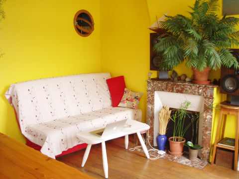 Appartement trés clair,un plaisir de ce réveiller et prendre sont petit déjeuné   Paris / La Chapelle /2P.4OM2 /5ét. Entire rental unit vacation rental 6672661