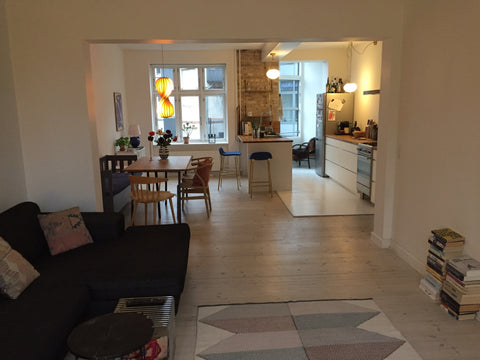 Beautiful spacious apartment (90 m2 - 3,5 rooms) located in the hip neighbourhoo Copenhagen, Denmark Beautiful spacious home (90 m2) in hip Vesterbro Entire rental unit vacation rental 38513773