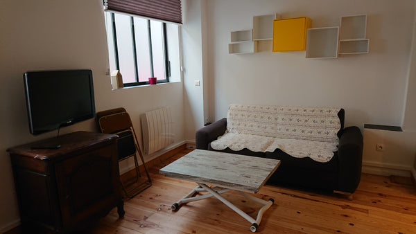 Agréable 2 pièces de 36m2, en rez-de-chaussée .<br />Situé à 8 minutes des métro Paris, France Agréable 2 pièces, Paris 18e, Jules Joffrin Entire rental unit vacation rental 18155593