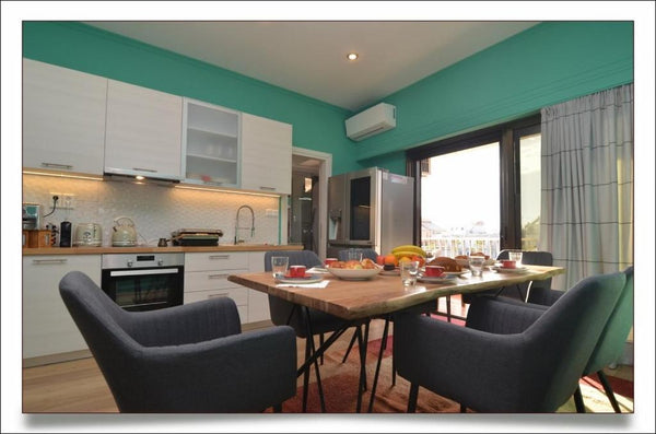 A Lux penthouse apartment of 70 sq.m. + 25 sq.m balconies, sunny, airy and renov Mina, Peloponnisos Dytiki Ellada ke Ionio, Greece Sophia's Penthouse Acropolis View From Big Terrace Entire rental unit vacation rental 42558583