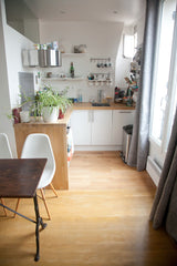 Recently renovated 1-bedroom apartment on 4th floor of quiet building with stunn Paris, France Quiet & Sunny One-bedroom Entire rental unit vacation rental 7120348