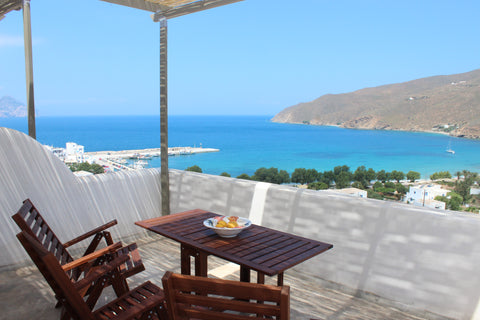 <b>Other things to note</b><br />Important Environmental Issues!<br /><br />Due  Aegiale, Greece Aegiali - Dimitra Studios Oneiros 0.4 Entire rental unit vacation rental 5974784