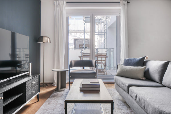 Discover the best of Vienna, with this two-bedroom 15th district - Rudolfsheim-F Vienna, Austria Rudolfsheim-Fünfhaus 2BR w/ Terrace, nr Schönbrunn Entire rental unit vacation rental 587506757101633957
