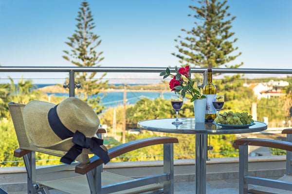 H Villa Alexandros είναι μια σύγχρονη βίλα 200 τ.μ., η οποία διαθέτει ένα καταπρ  Villa Alexandros Entire villa vacation rental 523576199387309924