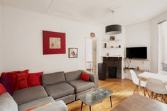 Charming apartment typically Parisian, two steps from the Gare de Lyon. It is id Paris, France * Charming flat at Paris (Gare de Lyon) - 2ppl * Entire rental unit vacation rental 4911428