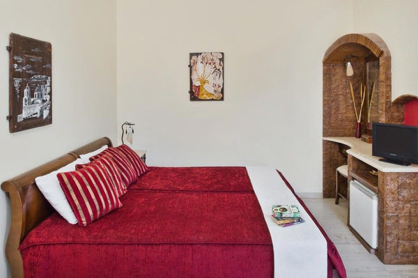 Welcome to Galatia Villas, a traditional building of 10 rooms and studios locate  Studio [ 2-3 persons ] Private room in rental unit vacation rental 4904190