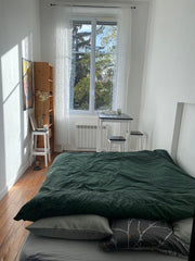 Ce logement unique est proche de tous les sites et commoditAppart traversant, lu  superbe appart dans le quartier de la Croix Rousse Entire rental unit vacation rental 751925352235986498
