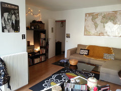 Studio de charme de 25m² à Montmartre, équipé d'un grand balcon, d'un tourne dis Toulouse, France Beau studio à Montmartre Entire rental unit vacation rental 9423924