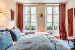 This calm, large apartment is the perfect place for discovering Paris thanks to  Paris, France Hanging Gardens ...(1000 sq/ft) Entire rental unit vacation rental 4080071