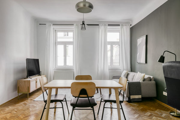 Discover the best of Vienna, with this two-bedroom 3rd district - Landstraße apa Vienna, Austria Landstraße 2BR w/ Elevator, nr Botanischer Garten Entire rental unit vacation rental 53636635