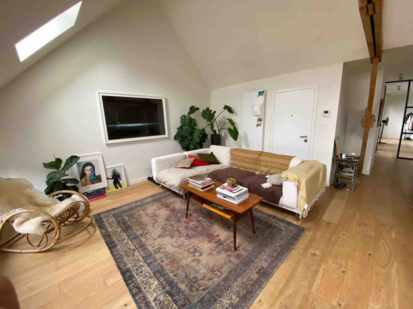 Light and spacious artist's one bedroom located in the heart of Antwerp.  Close  Los Angeles, CA Lovely one bedroom apartment w/patio Entire rental unit vacation rental 50790239