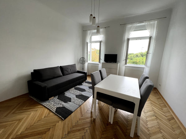 Cozy apartment located near Praterstern. The building is 10min from the city cen Vienna, Austria Cozy one bedroom apartment with Park View Entire rental unit vacation rental 703330822230914574