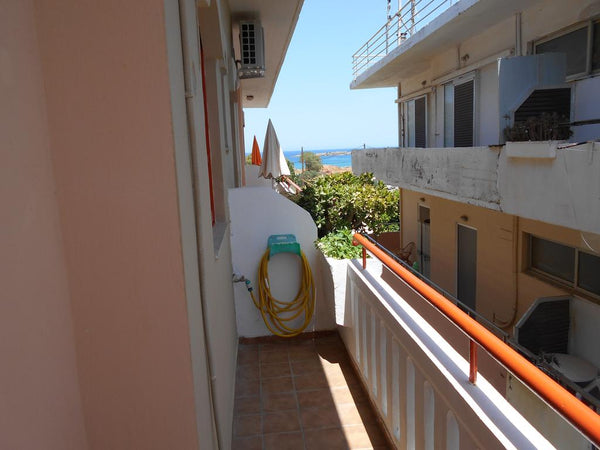 This studio belongs to Ilona Apartments Chania hotel and it's located 2km away f  Studio with Aptera beach side sea view for 2 pers Room in aparthotel vacation rental 33257997