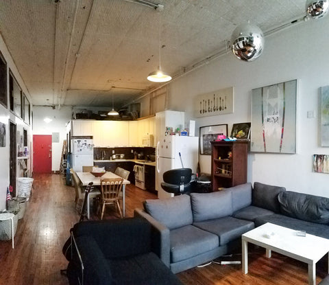 Best spot in Brooklyn, it's a big loft with 2 bathrooms. Everyone comes from dif New York, NY Loft in Brooklyn · 1 bedroom · 1 bed · 2 shared baths Private room in loft vacation rental 21932693